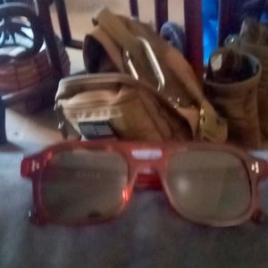 N.W.O.T. AKILA sunglasses
